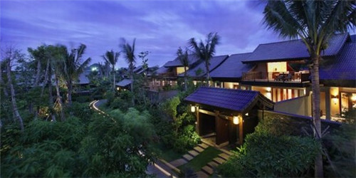 火锅店卡座摆放设计